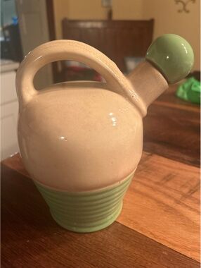 Vintage 1940s Mohawk Liqueur R-4 Ceramic Beehive Jug Decanter with Cork Stopper